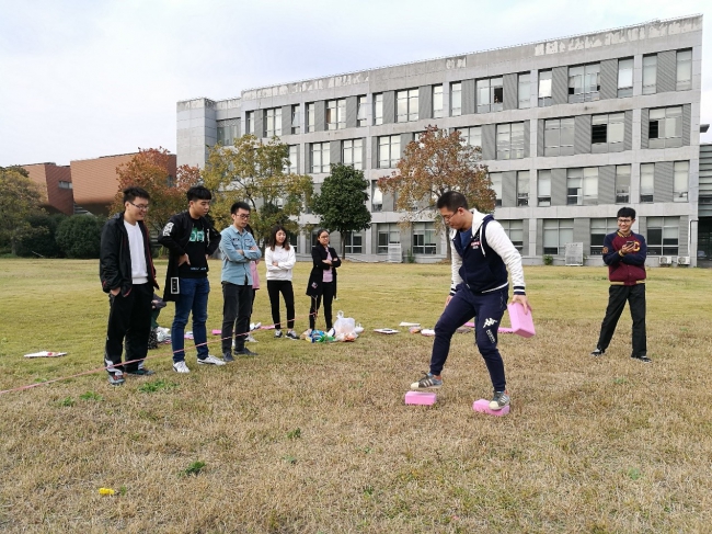 黄色韩漫