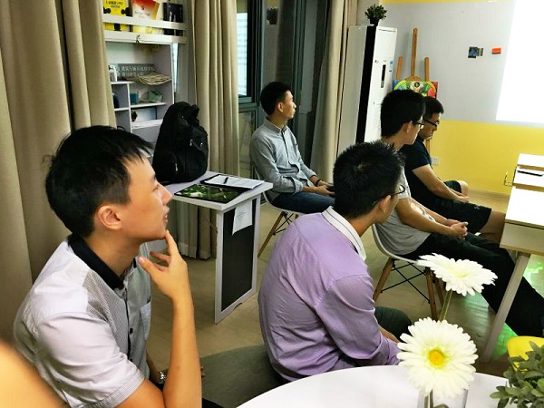 黄色韩漫