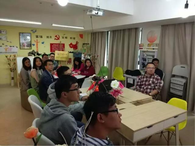 黄色韩漫